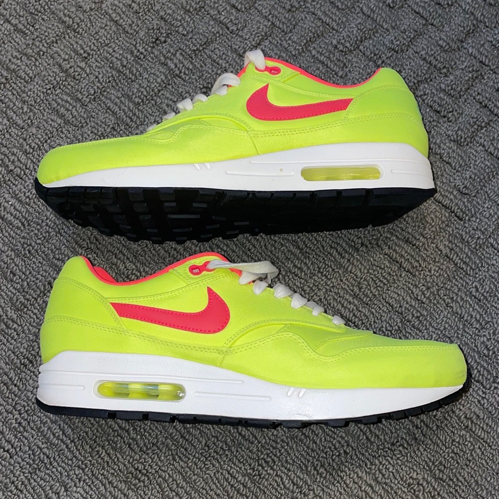 Nike Air Max 1 Premiuim QS - Men’s size 10.5